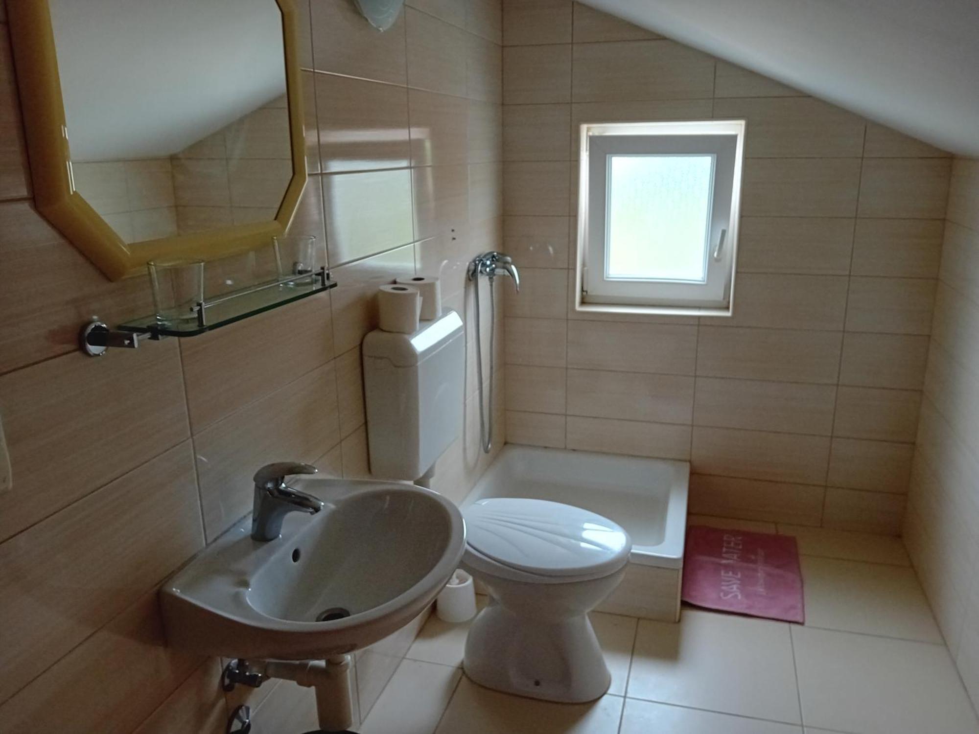 לופאר Apartmani Ana I Predrag חדר תמונה
